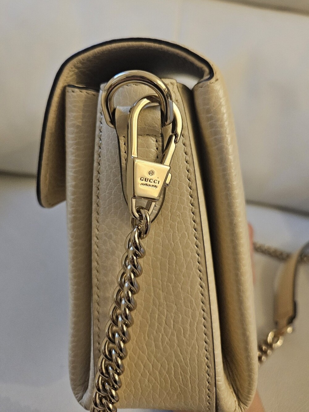 Gucci Dollar Calfskin Interlocking G Shoulder Bag – Ivory/Cream - Picture 5 of 11